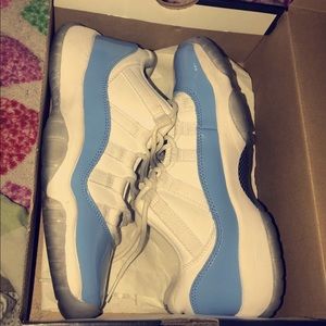 Meet your Posher, Marie